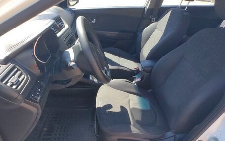 KIA Rio III рестайлинг, 2015 год, 1 050 000 рублей, 8 фотография