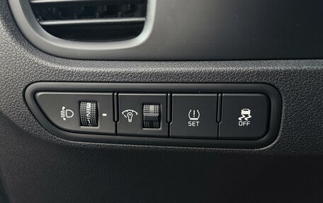 KIA Rio IV, 2018 год, 1 850 000 рублей, 23 фотография