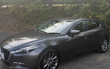 Mazda Axela, 2017 год, 1 500 000 рублей, 11 фотография