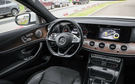 Mercedes-Benz E-Класс, 2016 год, 2 149 000 рублей, 11 фотография