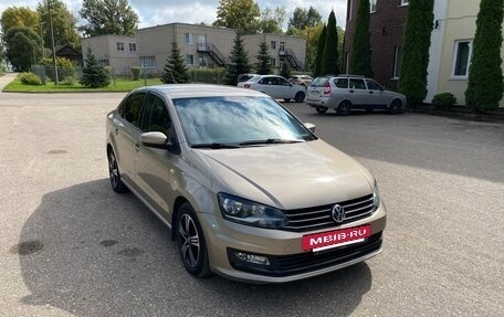Volkswagen Polo VI (EU Market), 2017 год, 1 200 000 рублей, 2 фотография