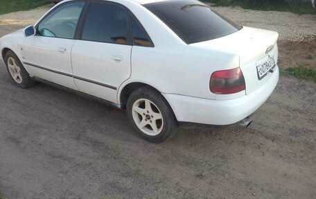 Audi A4, 1996 год, 100 000 рублей, 4 фотография