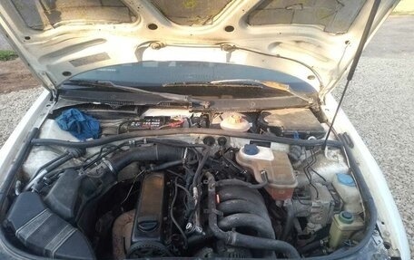 Audi A4, 1996 год, 100 000 рублей, 3 фотография