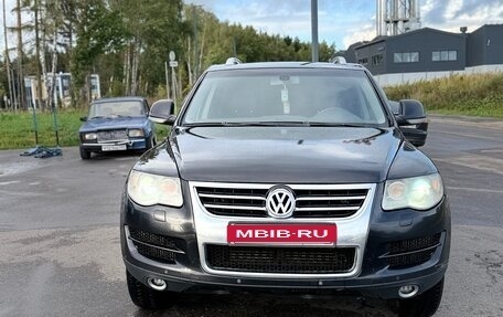 Volkswagen Touareg III, 2008 год, 870 000 рублей, 2 фотография