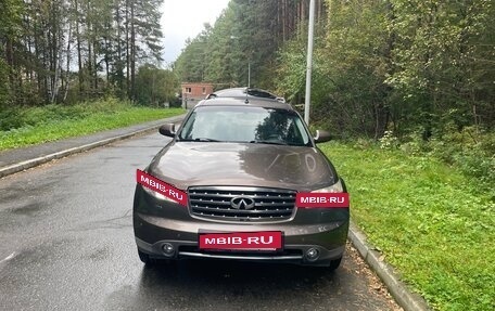 Infiniti FX I, 2007 год, 1 270 000 рублей, 18 фотография