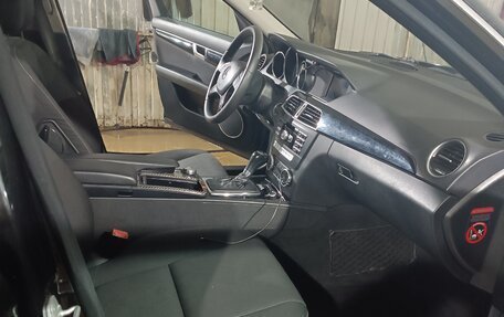 Mercedes-Benz C-Класс, 2012 год, 1 250 000 рублей, 7 фотография