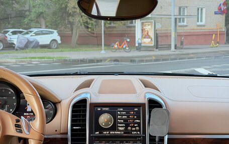 Porsche Cayenne III, 2010 год, 2 250 000 рублей, 10 фотография