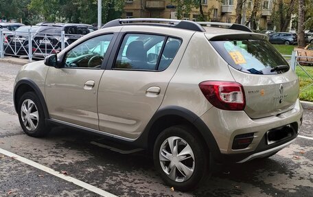 Renault Sandero II рестайлинг, 2017 год, 1 300 000 рублей, 3 фотография