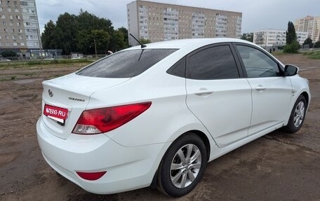 Hyundai Solaris II рестайлинг, 2011 год, 499 000 рублей, 3 фотография