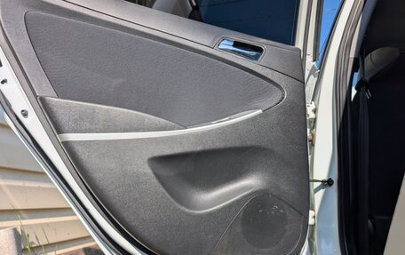Hyundai Solaris II рестайлинг, 2011 год, 499 000 рублей, 16 фотография