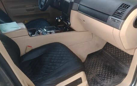 Volkswagen Touareg III, 2003 год, 800 000 рублей, 5 фотография
