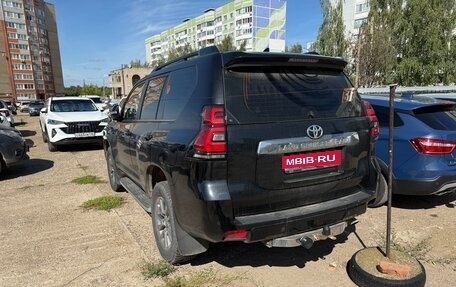 Toyota Land Cruiser Prado 150 рестайлинг 2, 2018 год, 6 500 000 рублей, 1 фотография