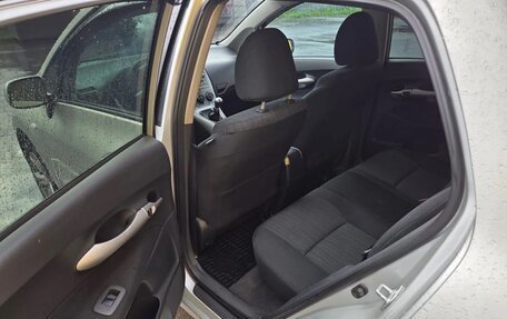 Toyota Auris II, 2008 год, 750 000 рублей, 15 фотография