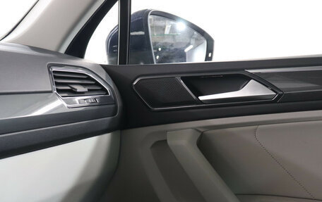 Volkswagen Tiguan II, 2017 год, 2 799 000 рублей, 22 фотография