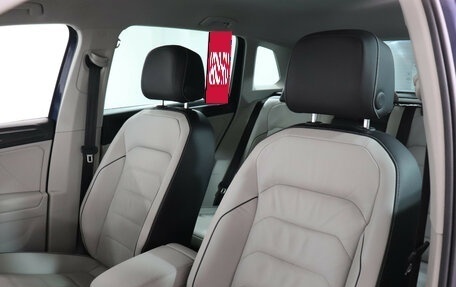 Volkswagen Tiguan II, 2017 год, 2 799 000 рублей, 17 фотография