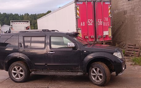 Nissan Pathfinder, 2005 год, 370 000 рублей, 2 фотография