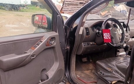 Nissan Pathfinder, 2005 год, 370 000 рублей, 11 фотография