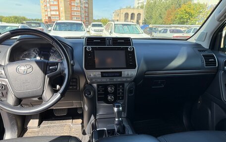 Toyota Land Cruiser Prado 150 рестайлинг 2, 2018 год, 6 500 000 рублей, 8 фотография