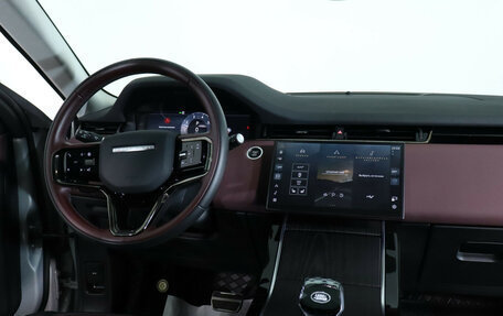 Land Rover Range Rover Evoque II, 2024 год, 4 990 000 рублей, 14 фотография