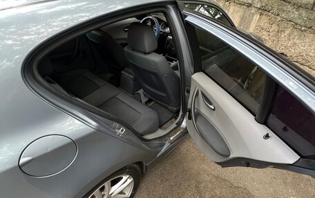 BMW 1 серия, 2006 год, 500 000 рублей, 7 фотография