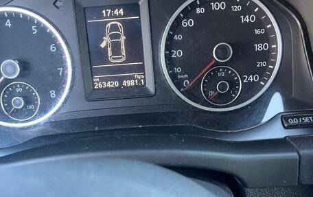 Volkswagen Tiguan I, 2013 год, 954 000 рублей, 4 фотография