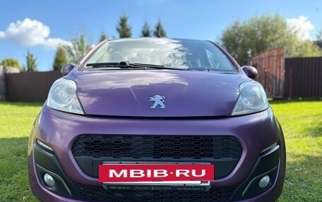 Peugeot 107 I рестайлинг, 2013 год, 490 000 рублей, 4 фотография