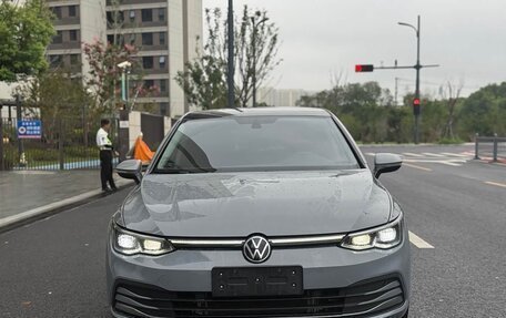Volkswagen Golf VIII, 2021 год, 1 598 000 рублей, 2 фотография