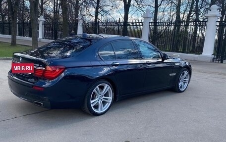 BMW 7 серия, 2013 год, 2 900 000 рублей, 16 фотография