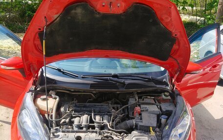 Ford Fiesta, 2016 год, 950 000 рублей, 2 фотография