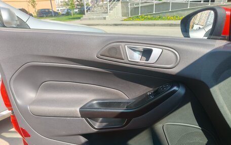 Ford Fiesta, 2016 год, 950 000 рублей, 10 фотография