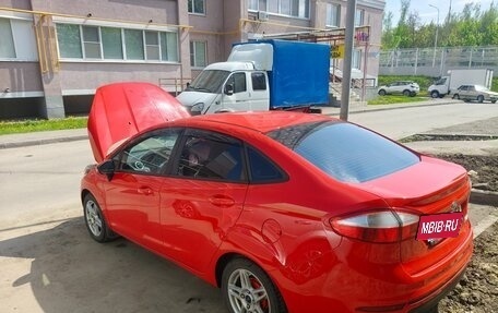 Ford Fiesta, 2016 год, 950 000 рублей, 5 фотография