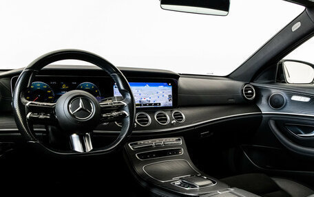 Mercedes-Benz E-Класс, 2020 год, 3 499 000 рублей, 17 фотография