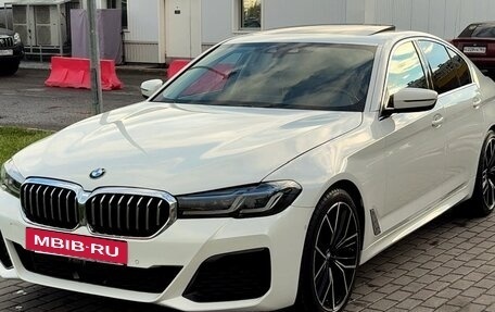 BMW 5 серия, 2020 год, 4 000 000 рублей, 2 фотография