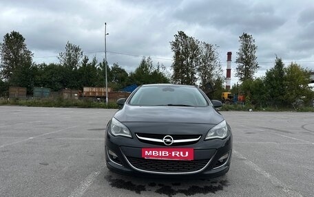 Opel Astra J, 2013 год, 770 000 рублей, 3 фотография