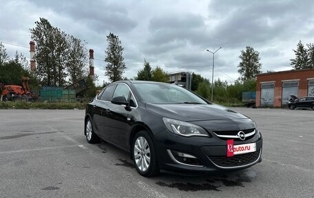 Opel Astra J, 2013 год, 770 000 рублей, 2 фотография