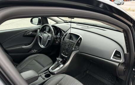 Opel Astra J, 2013 год, 770 000 рублей, 11 фотография