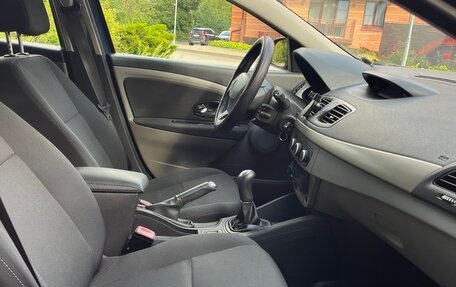 Renault Fluence I, 2012 год, 800 000 рублей, 11 фотография