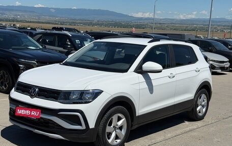 Volkswagen T-Cross I, 2023 год, 1 650 000 рублей, 3 фотография