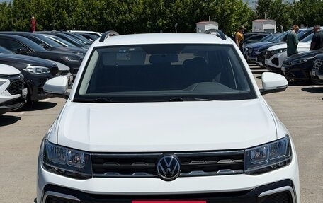Volkswagen T-Cross I, 2023 год, 1 650 000 рублей, 11 фотография