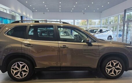 Subaru Forester, 2021 год, 3 290 000 рублей, 4 фотография
