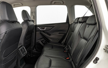 Subaru Forester, 2019 год, 2 580 000 рублей, 18 фотография