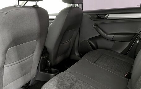 Skoda Rapid I, 2020 год, 1 720 000 рублей, 15 фотография