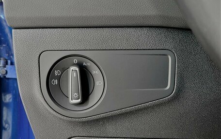 Volkswagen Tiguan II, 2019 год, 2 070 000 рублей, 8 фотография