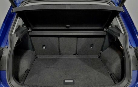 Volkswagen Tiguan II, 2019 год, 2 070 000 рублей, 13 фотография