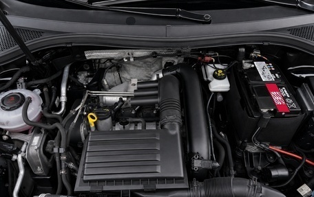 Volkswagen Tiguan II, 2019 год, 1 990 000 рублей, 15 фотография