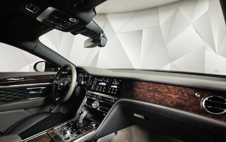 Bentley Flying Spur, 2020 год, 16 150 000 рублей, 13 фотография