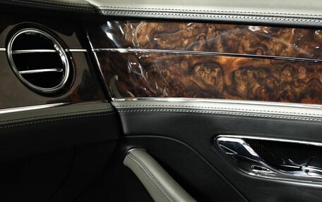 Bentley Flying Spur, 2020 год, 16 150 000 рублей, 29 фотография
