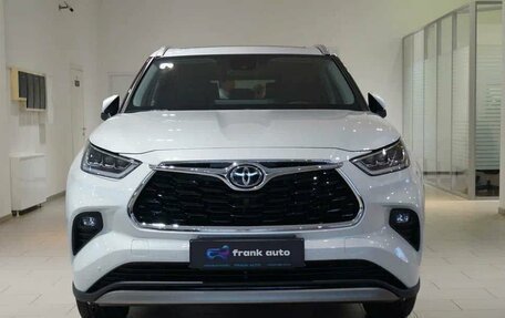 Toyota Highlander, 2026 год, 5 400 000 рублей, 8 фотография