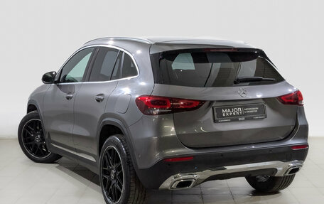 Mercedes-Benz GLA, 2021 год, 3 600 000 рублей, 7 фотография