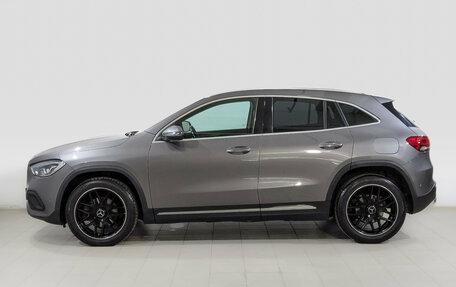 Mercedes-Benz GLA, 2021 год, 3 600 000 рублей, 8 фотография